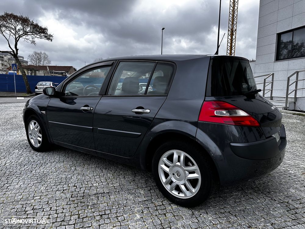 Renault Mégane 1.5 dCi Privilege - 3