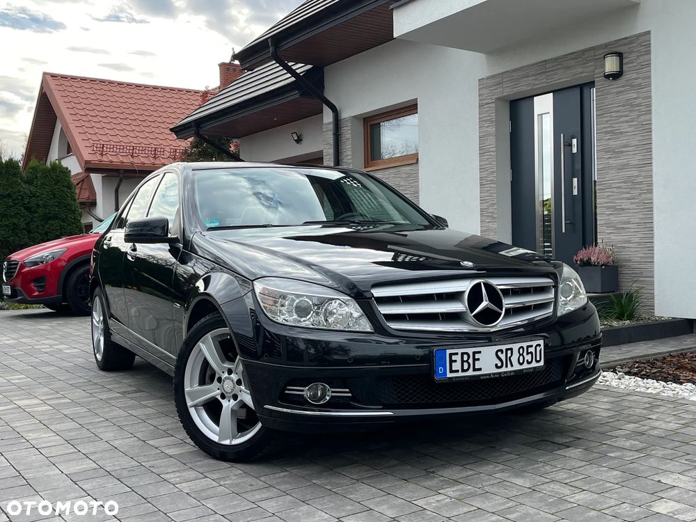 Mercedes-Benz Klasa C 200 7G-TRONIC Avantgarde Edition - 37