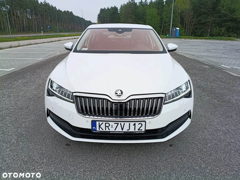 Skoda Superb 2.0 TSI Ambition DSG - 17