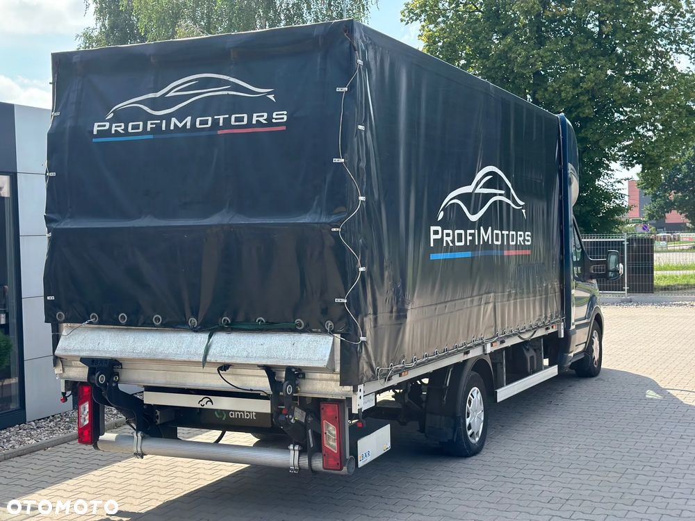 Ford Transit - 4