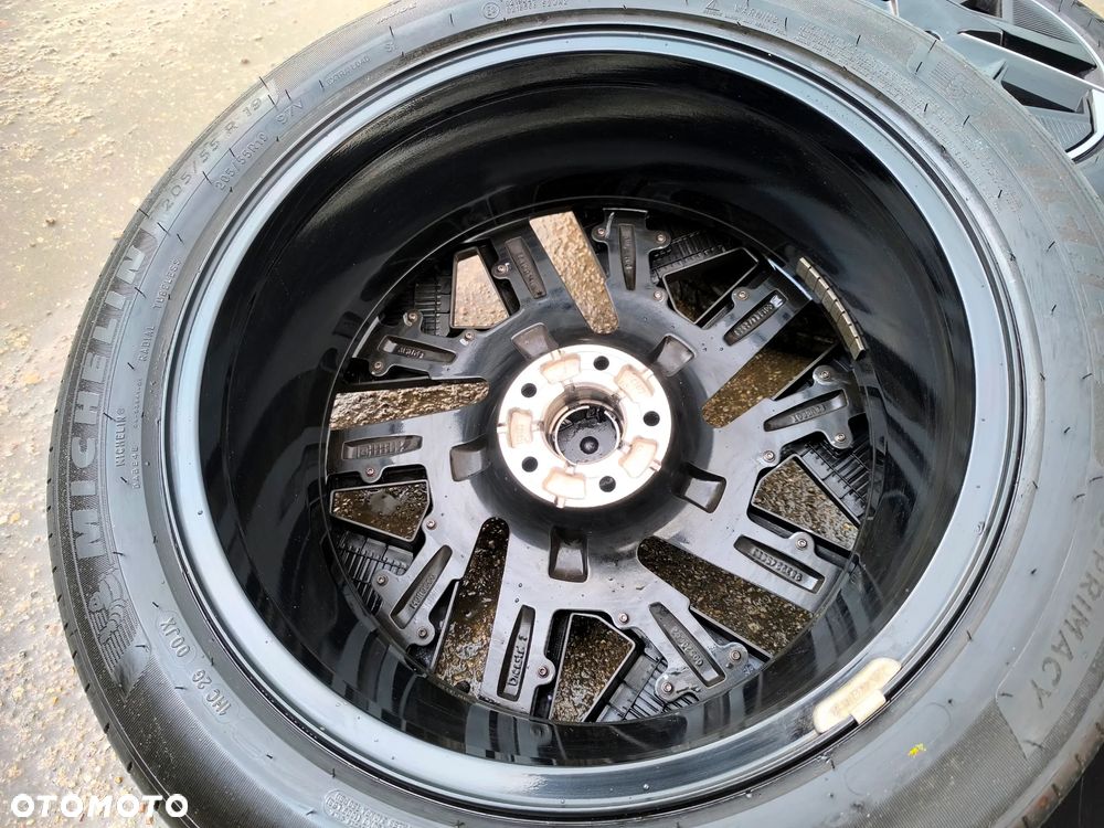 5x108 Felgi Aluminiowe Alufelgi Oryginalne 19 Koła Letnie Lato J.NOWE DEMO PEUGEOT 3008 II 2 5008 II 2 408 III 3 408X GT LINE GTLINE CITROEN C5 AIRCROSS DS7 CROSSBACK DS4 II 2 OPEL GRANDLAND X Legnica ALU-RAD 205/55 MICHELIN 24r. Kropki - 20