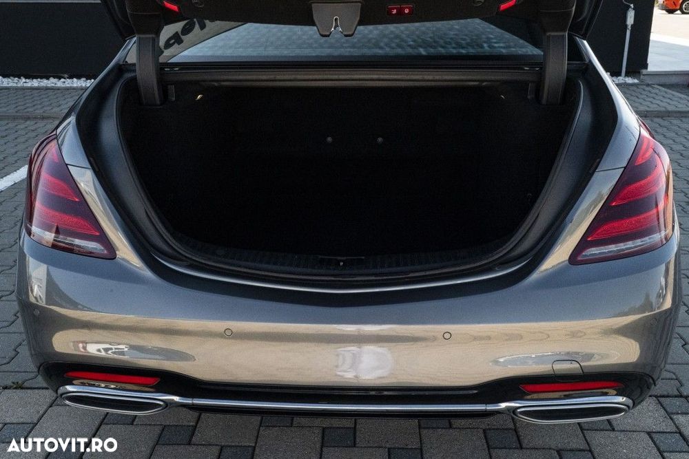 Mercedes-Benz S - 38