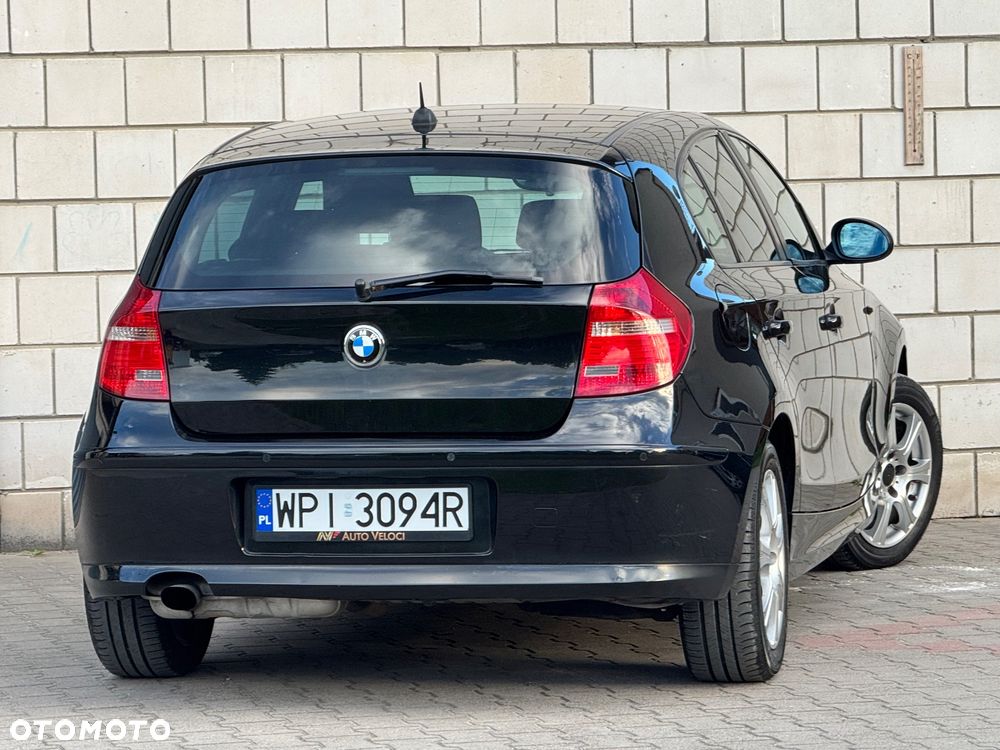 BMW Seria 1 - 22