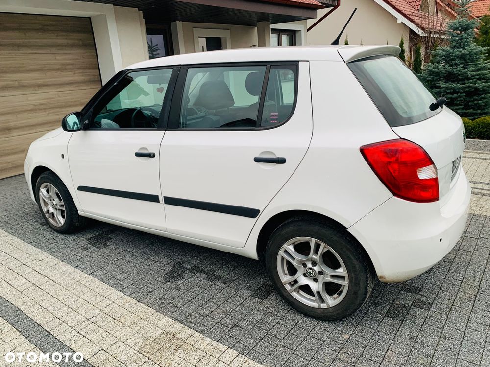 Skoda Fabia 1.6 TDI DPF Classic - 4