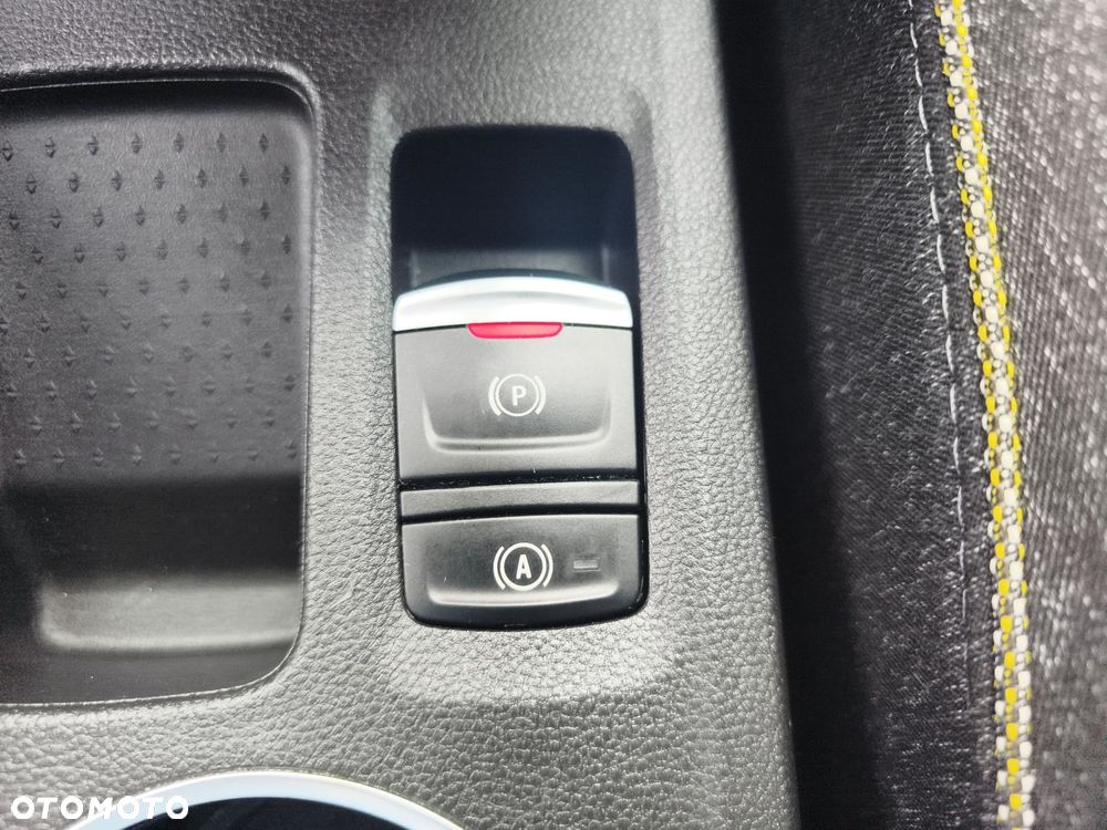 Renault Captur 1.3 TCe mHEV Techno - 21