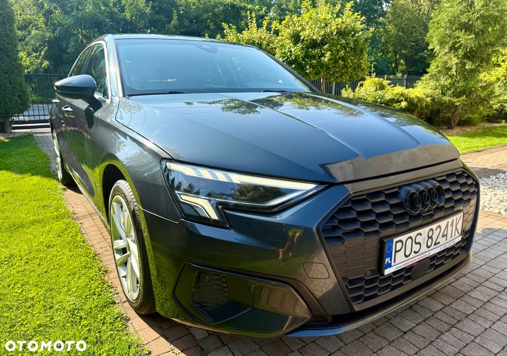 Audi A3 Sportback 30 TFSI S tronic design - 1