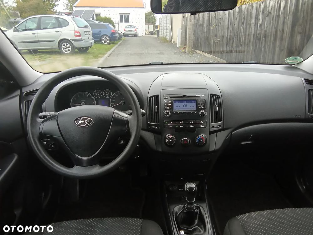 Hyundai i30 1.4 Comfort - 8