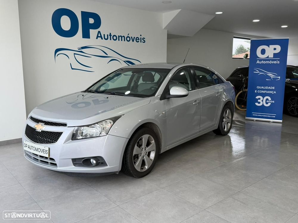 Chevrolet Cruze 2.0 VCDi LT - 1