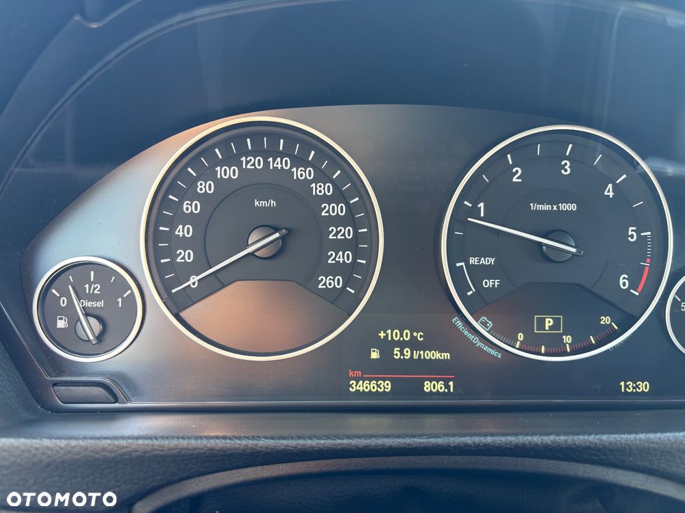 BMW Seria 3 318d - 15
