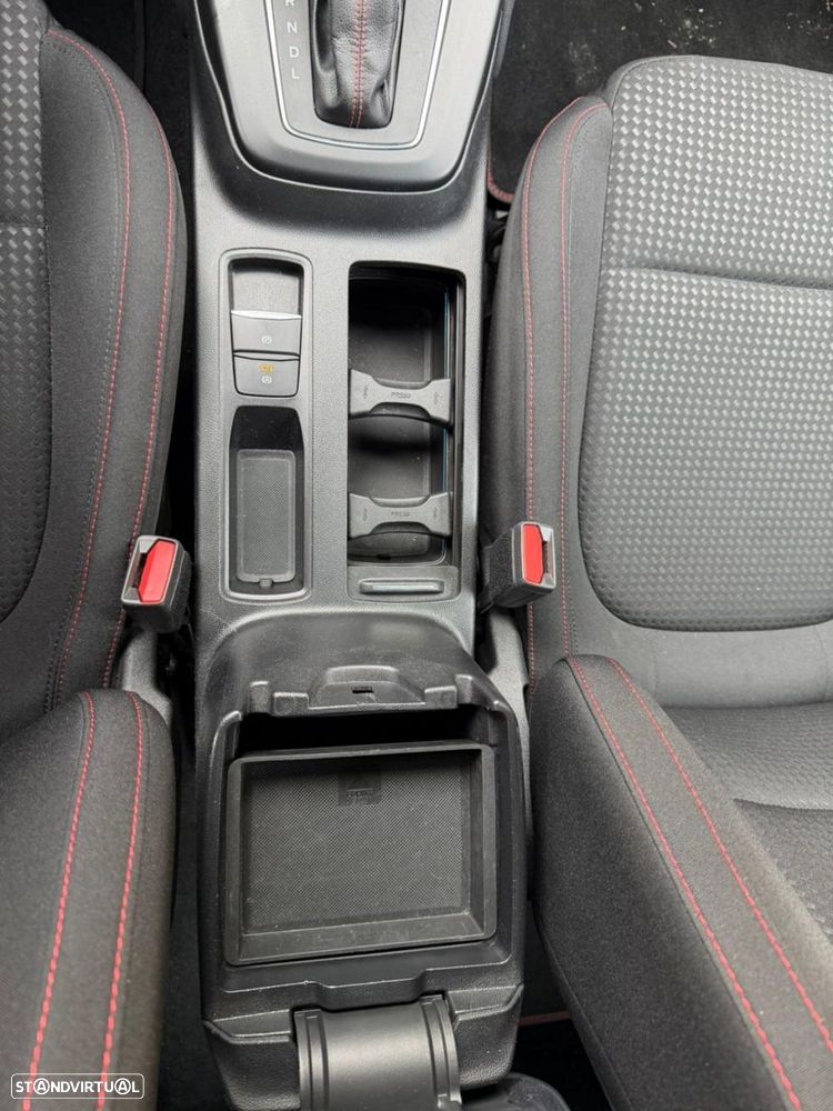 Ford Focus - 31