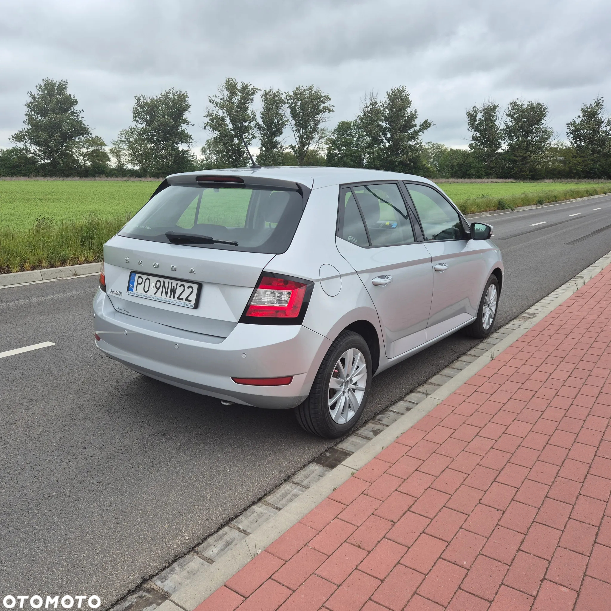 Skoda Fabia 1.0 TSI Active - 4