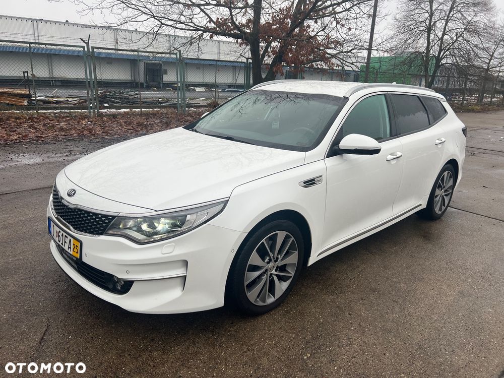 Kia Optima - 21