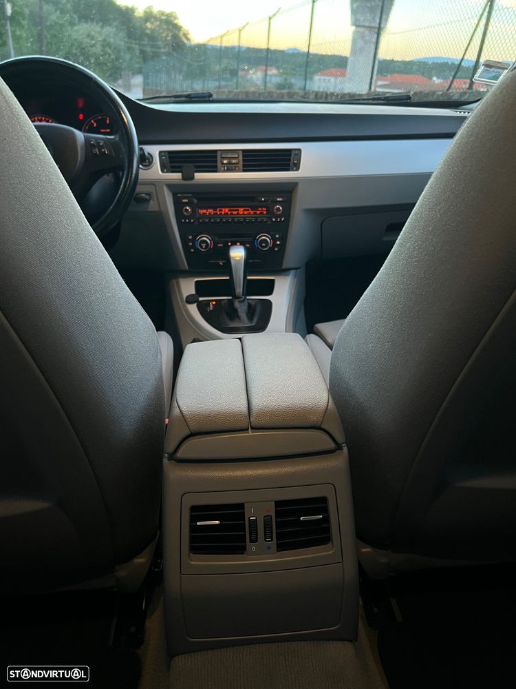 BMW 320 d Sport Auto - 18