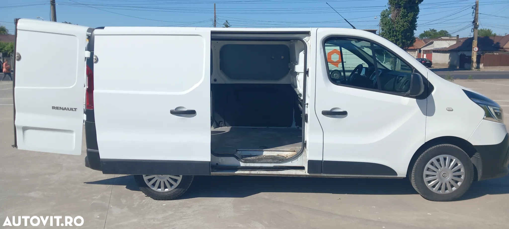 Renault Trafic - 3