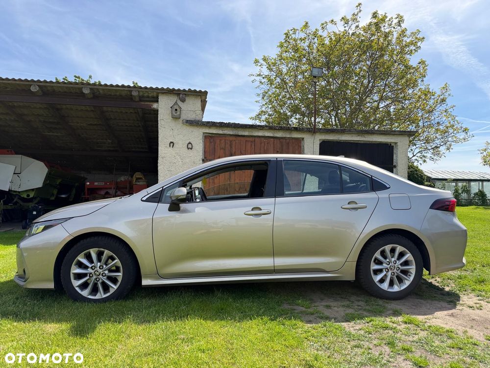 Toyota Corolla 1.6 Classic Plus - 16