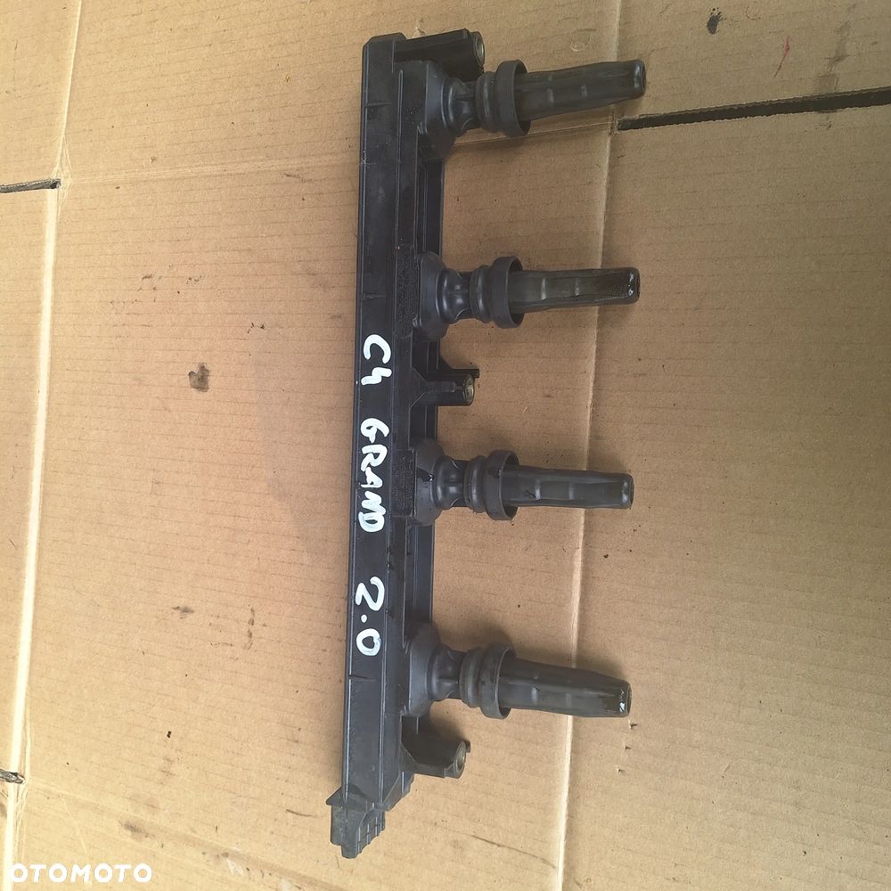 CEWKA ZAPLONOWQA PEUGEOT CITROEN C4 2.0 9656695780 - 2