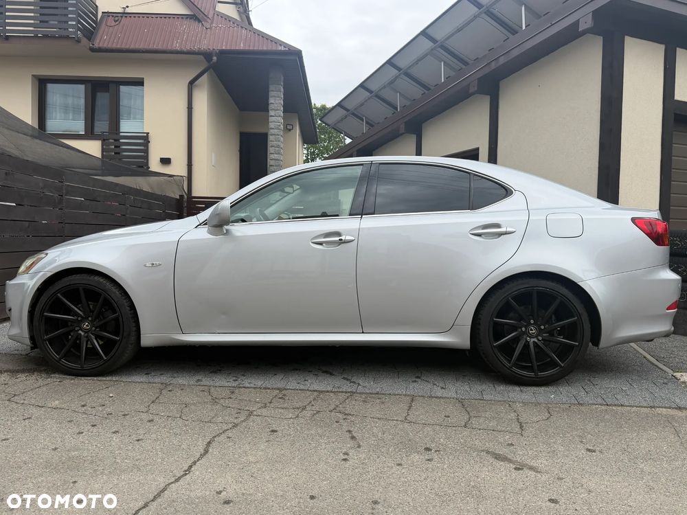 Lexus IS 250 Prestige - 10