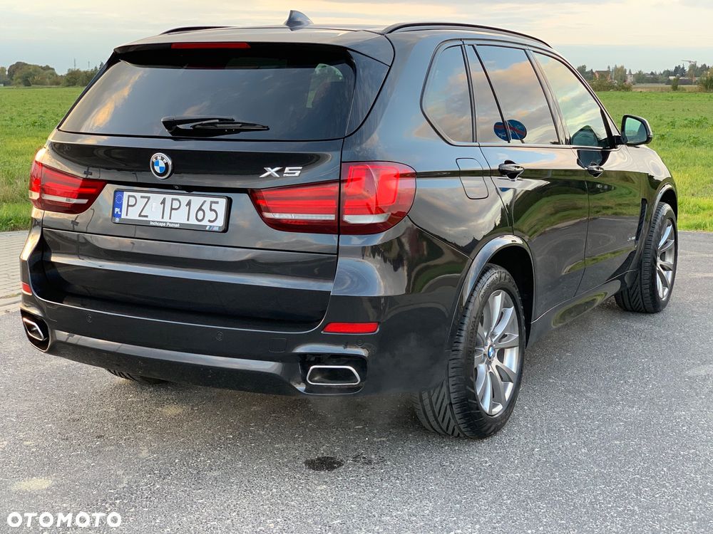BMW X5 xDrive50i - 18