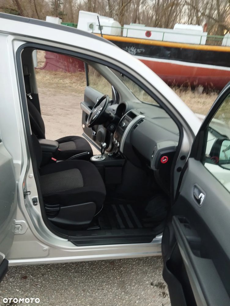 Nissan X-Trail 2.0 dCi 4x4 DPF Automatik SE - 29