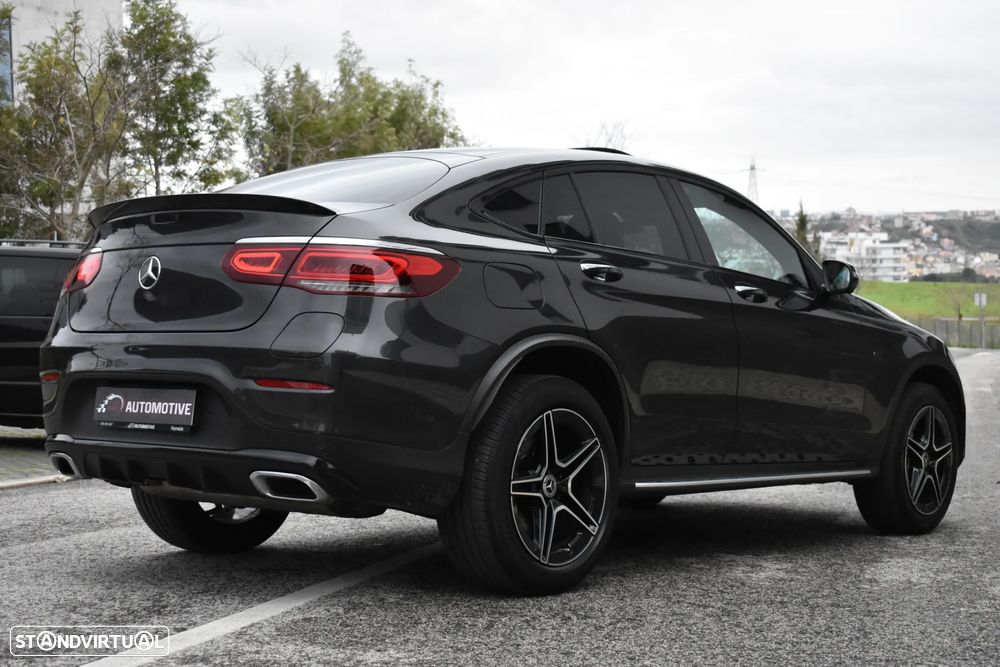 Mercedes-Benz GLC 300 e Coupe 4Matic 9G-TRONIC AMG Line - 11