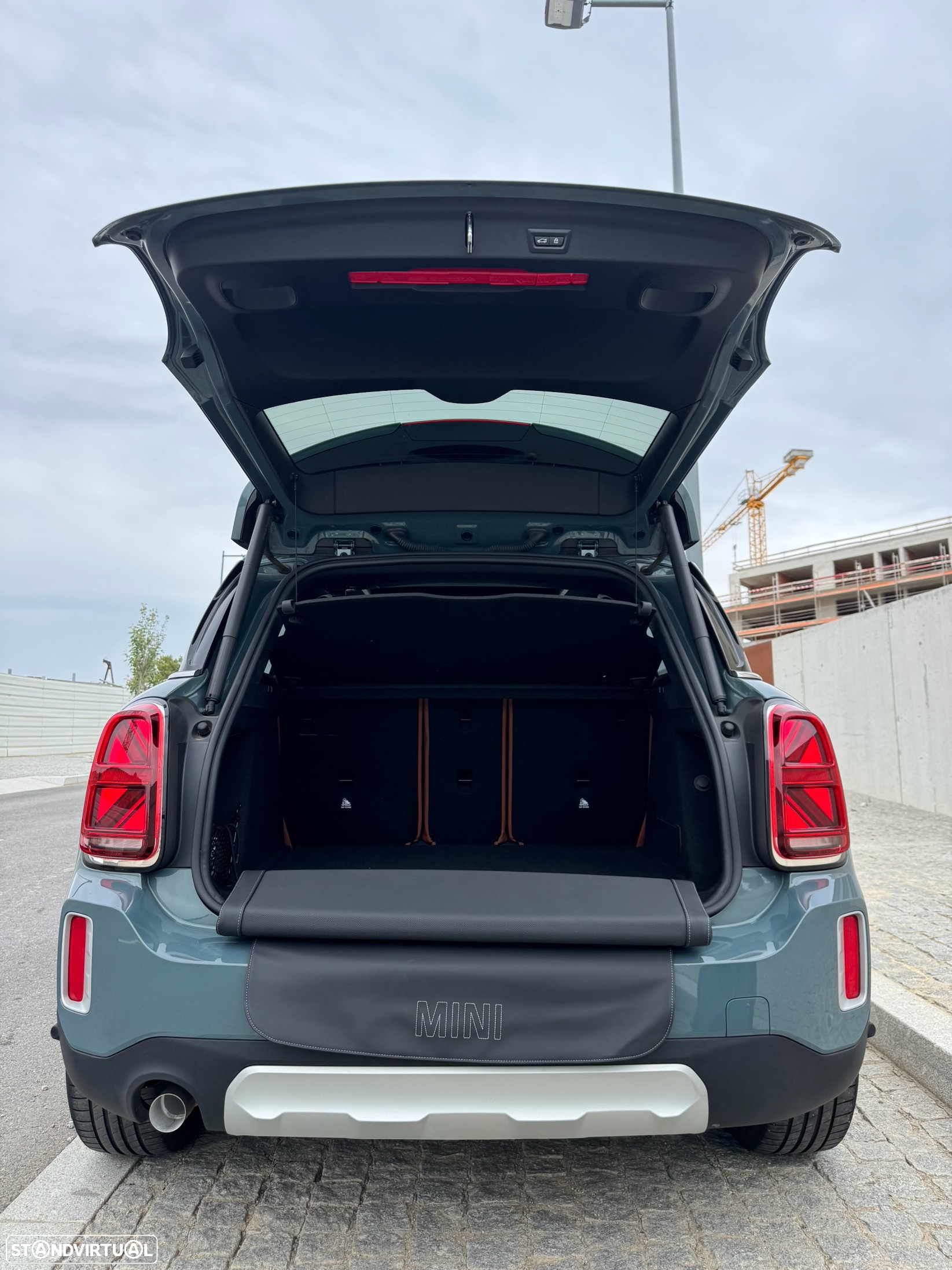 MINI Countryman One D Sport Edition Auto - 6