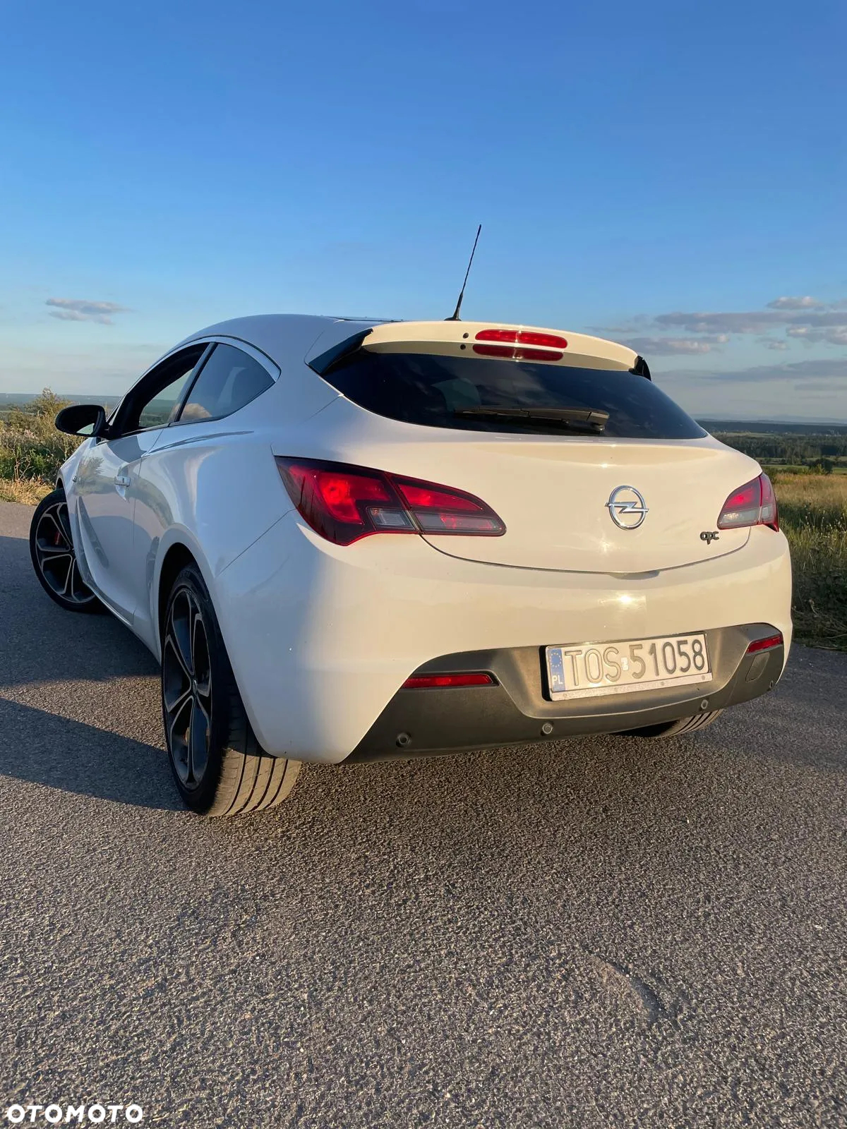 Opel Astra IV GTC 1.7 CDTI Sport S&S - 7