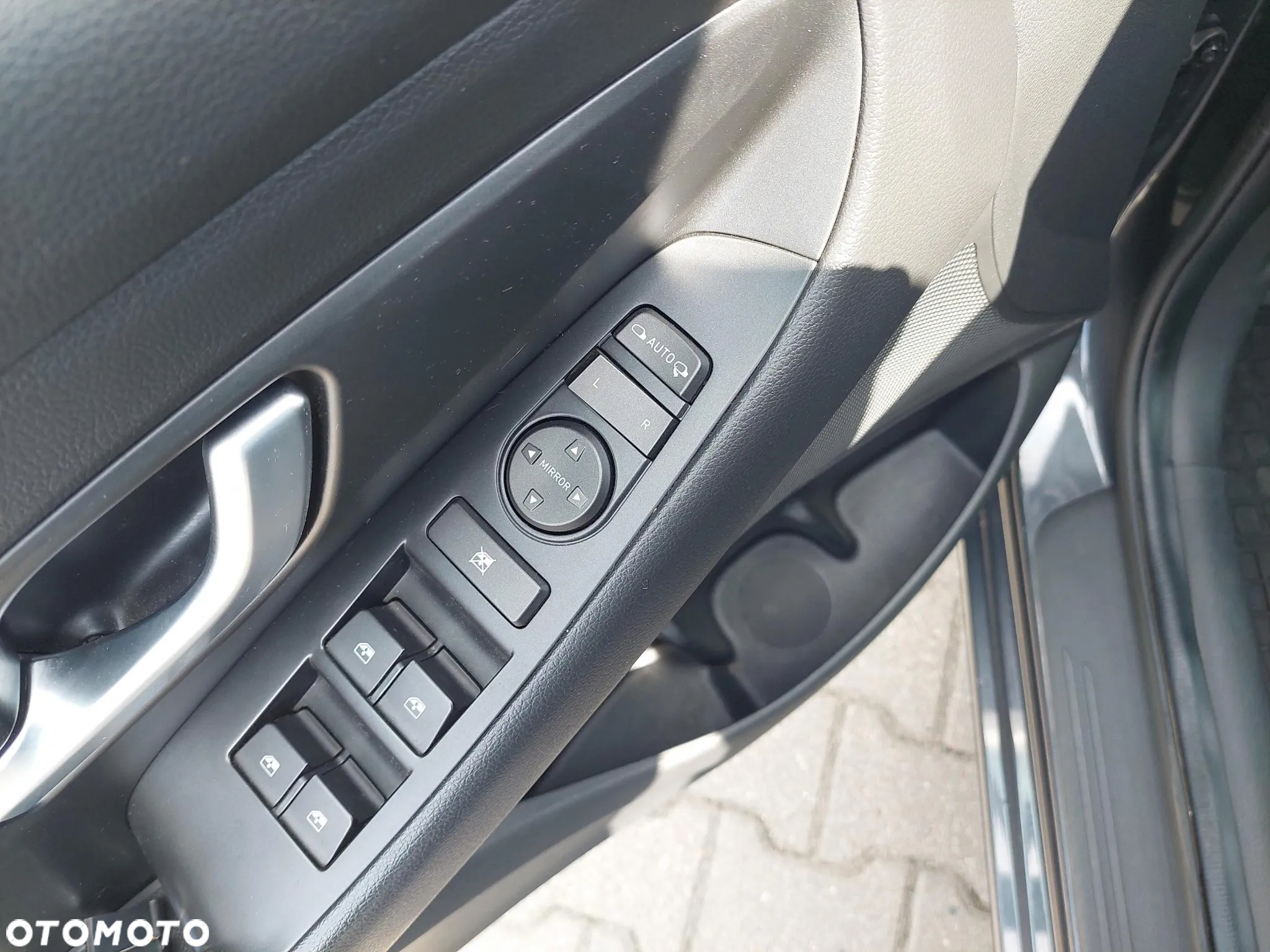 Hyundai i30 1.5 DPI Comfort - 12