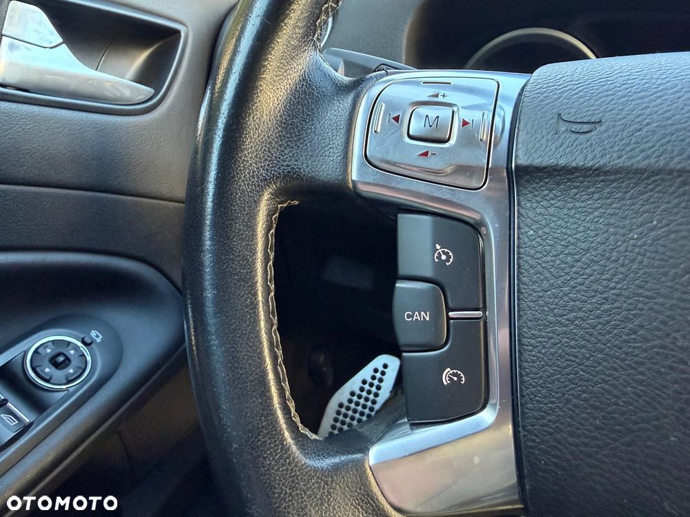 Ford Mondeo 1.6 T Platinium X Plus (Titanium) - 14