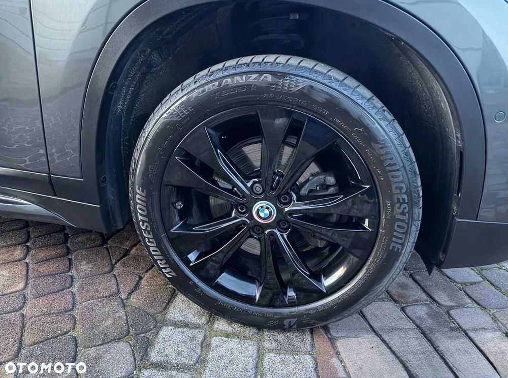 BMW X1 sDrive18i Sport Line - 29