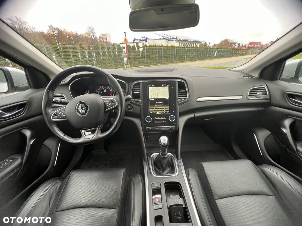 Renault Megane 1.3 TCe FAP Intens - 14