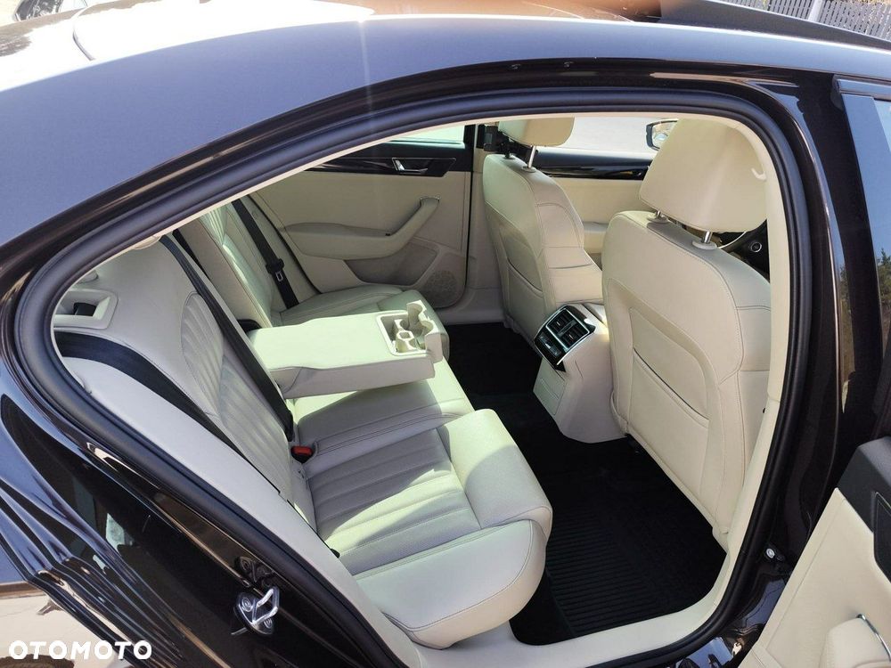 Skoda Superb 2.0 TSI 4x4 L&K DSG - 27