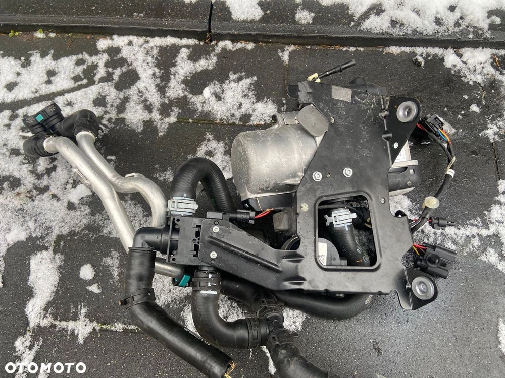 WEBASTO Z OKABLOWANIEM LAND ROVER DISCOVERY - 2