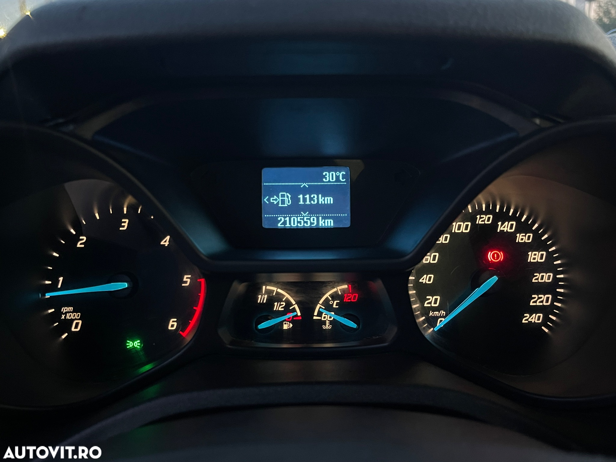 Ford Conect - 13