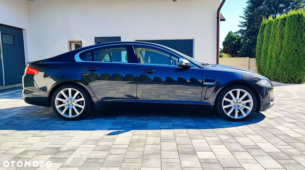 Jaguar XF 3.0 V6 Diesel S Premium Luxury - 4