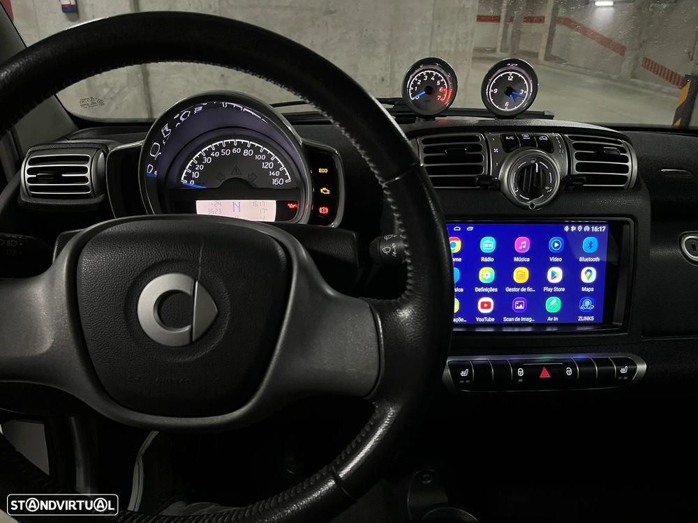 Smart ForTwo Coupé softouch black&white limited micro hybrid drive - 8