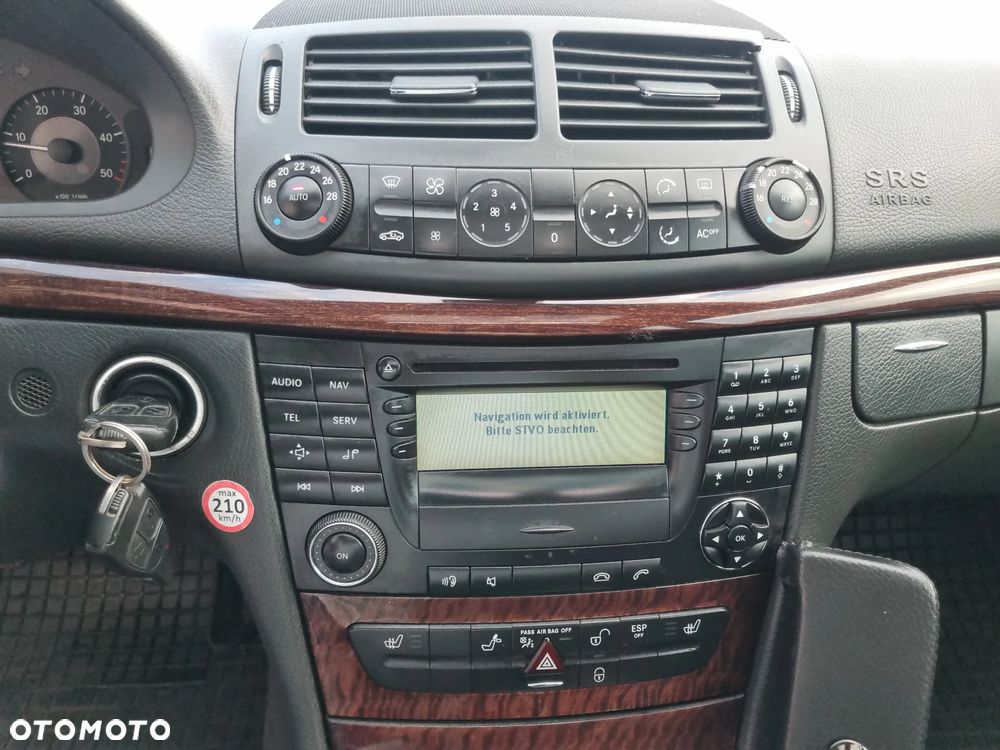 Mercedes-Benz Klasa E 220 CDI Classic DPF - 17