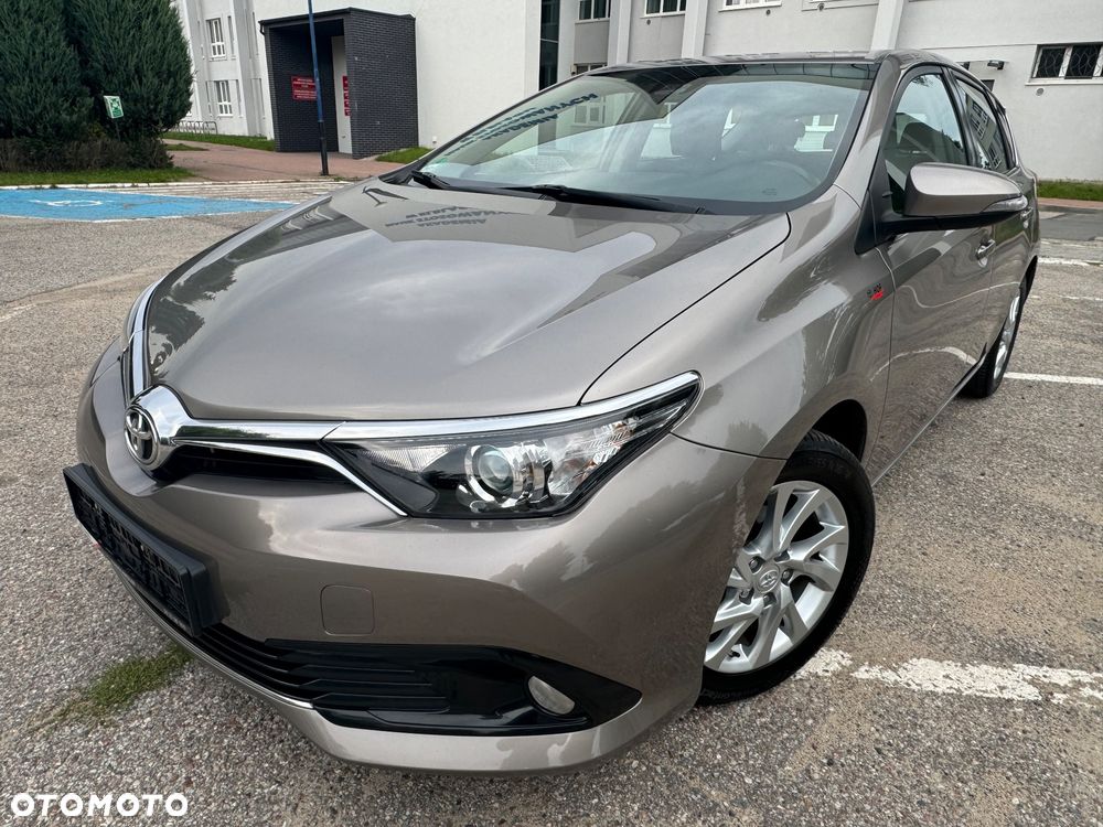 Toyota Auris 1.2 Turbo Edition-S - 10