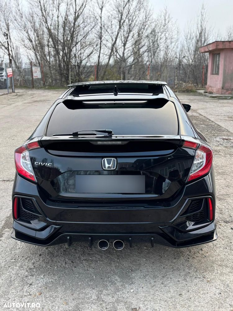 Honda Civic 1.5 VTEC Turbo CVT Sport Plus - 8