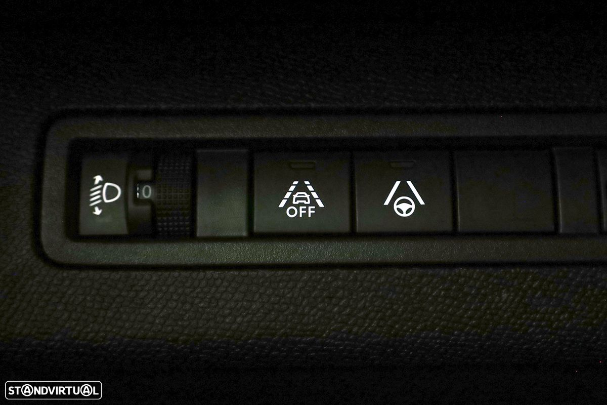 Peugeot 5008 1.2 PureTech Allure Pack EAT8 - 20