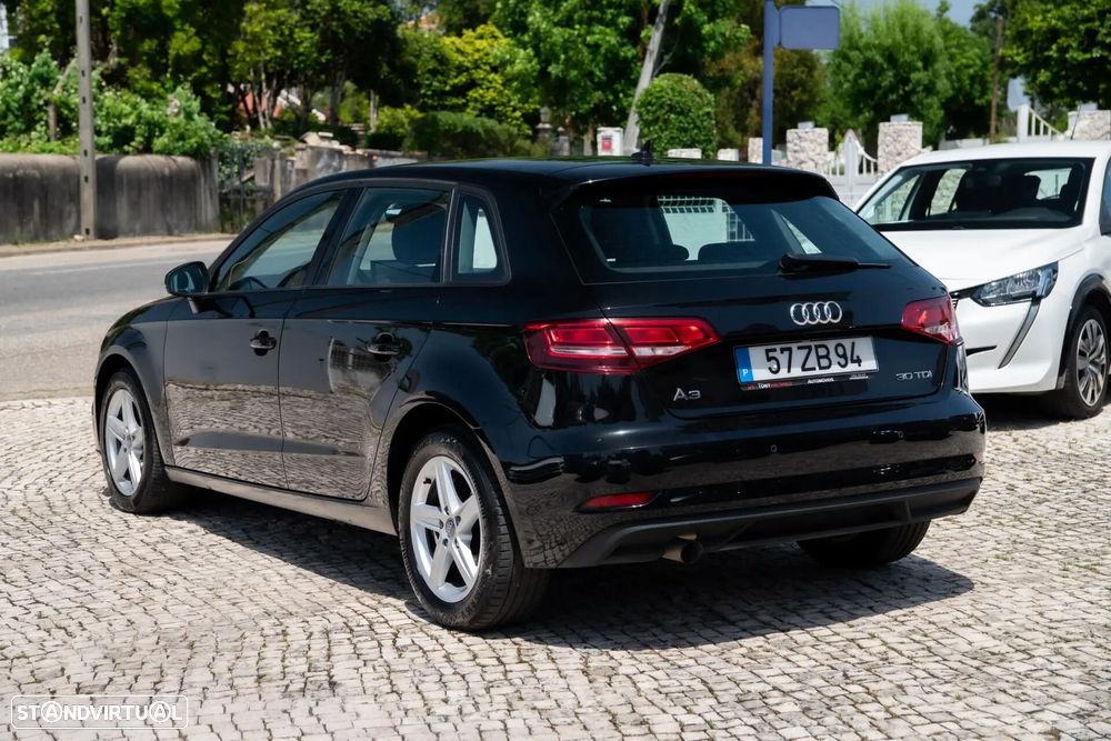 Audi A3 Sportback 1.6 TDI Design - 28