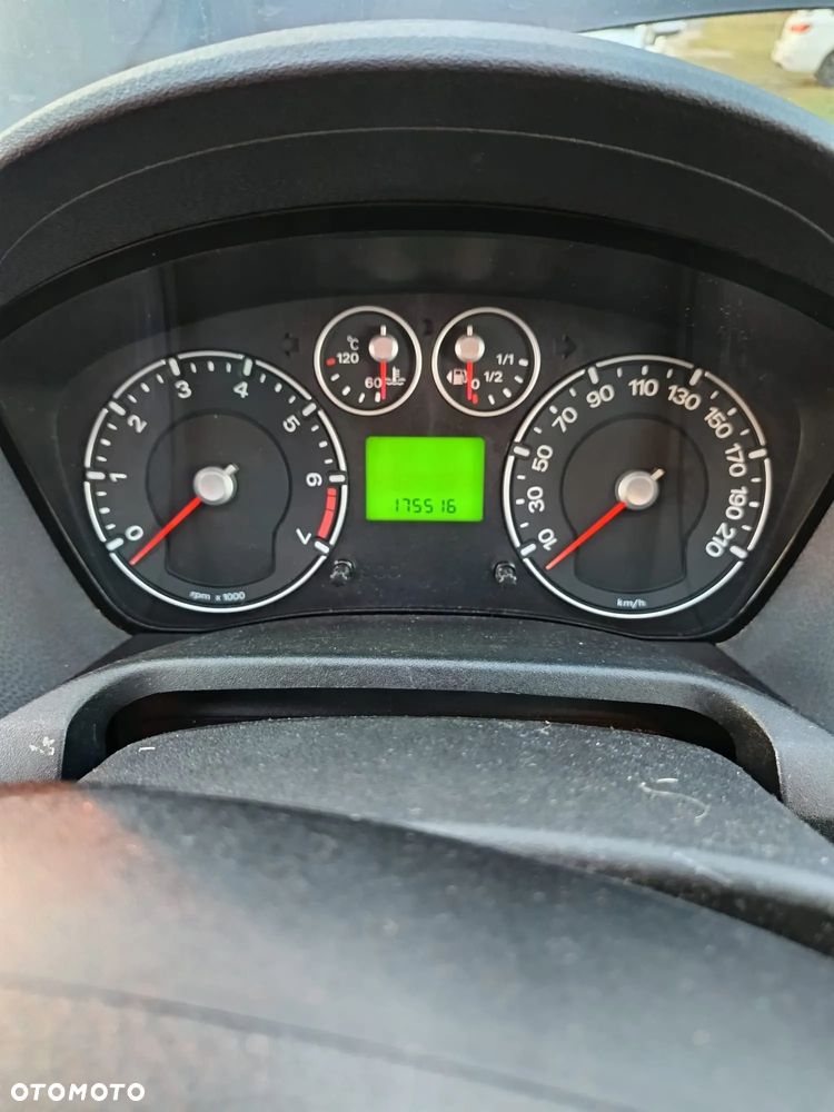Ford Fiesta 1.3 - 17