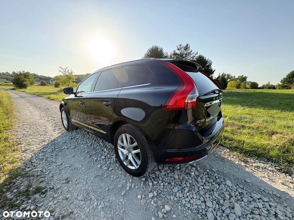 Volvo XC 60 D5 AWD Summum - 7