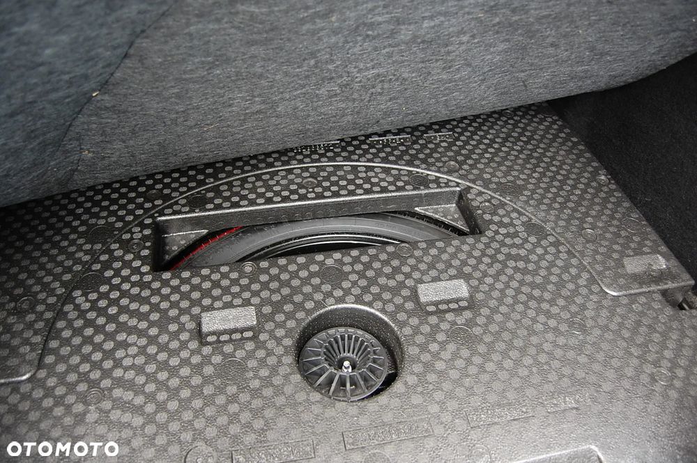 Opel Astra 1.4 Turbo - 28
