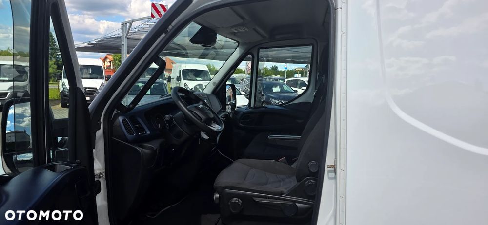 Iveco Daily 35 C18 - 15