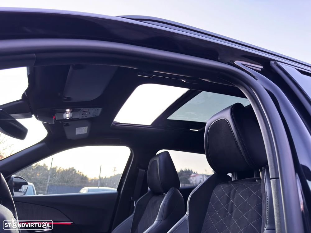 Peugeot 2008 1.2 PureTech GT Pack EAT8 - 11