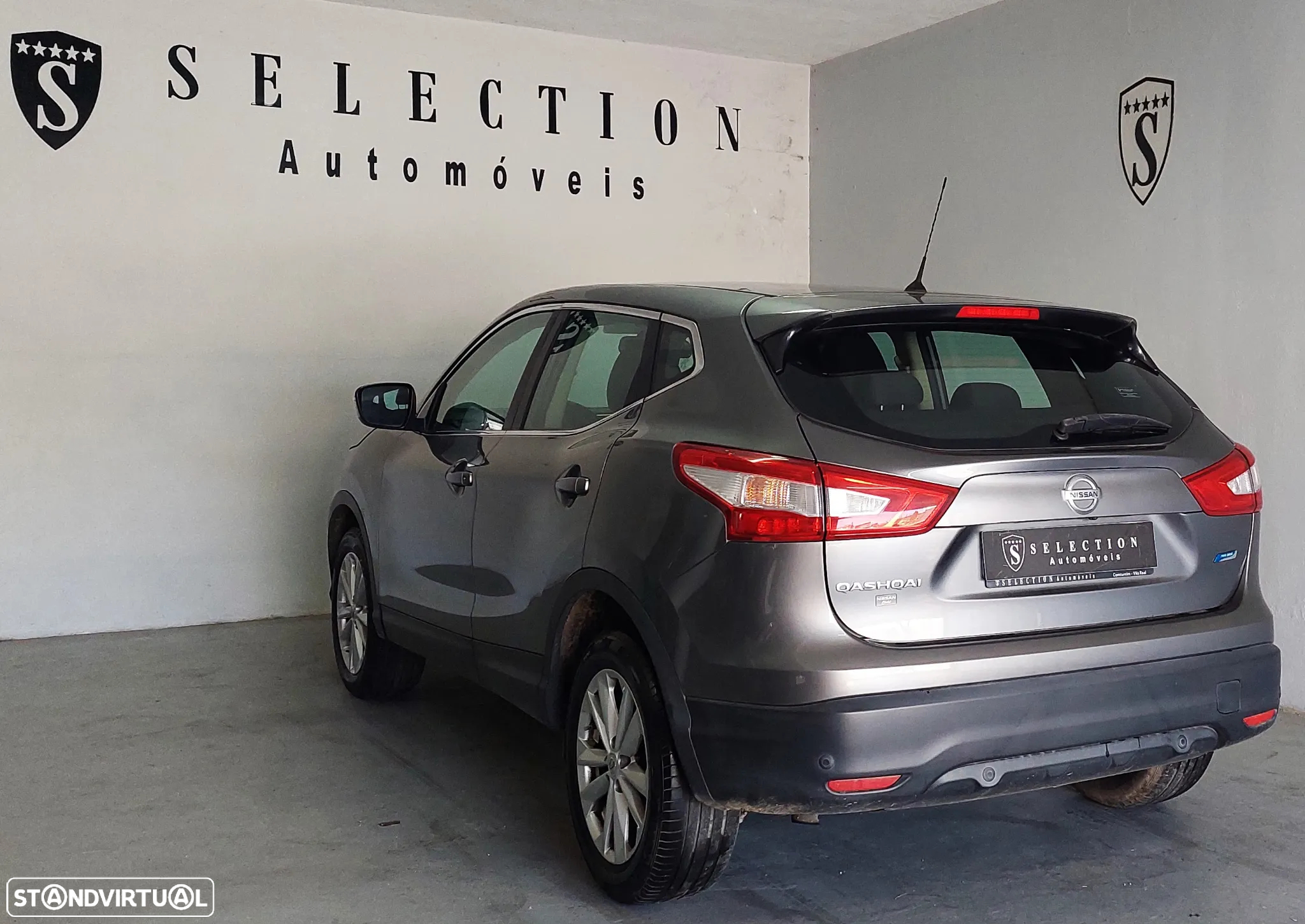 Nissan Qashqai 1.5 dCi N-Connecta - 6