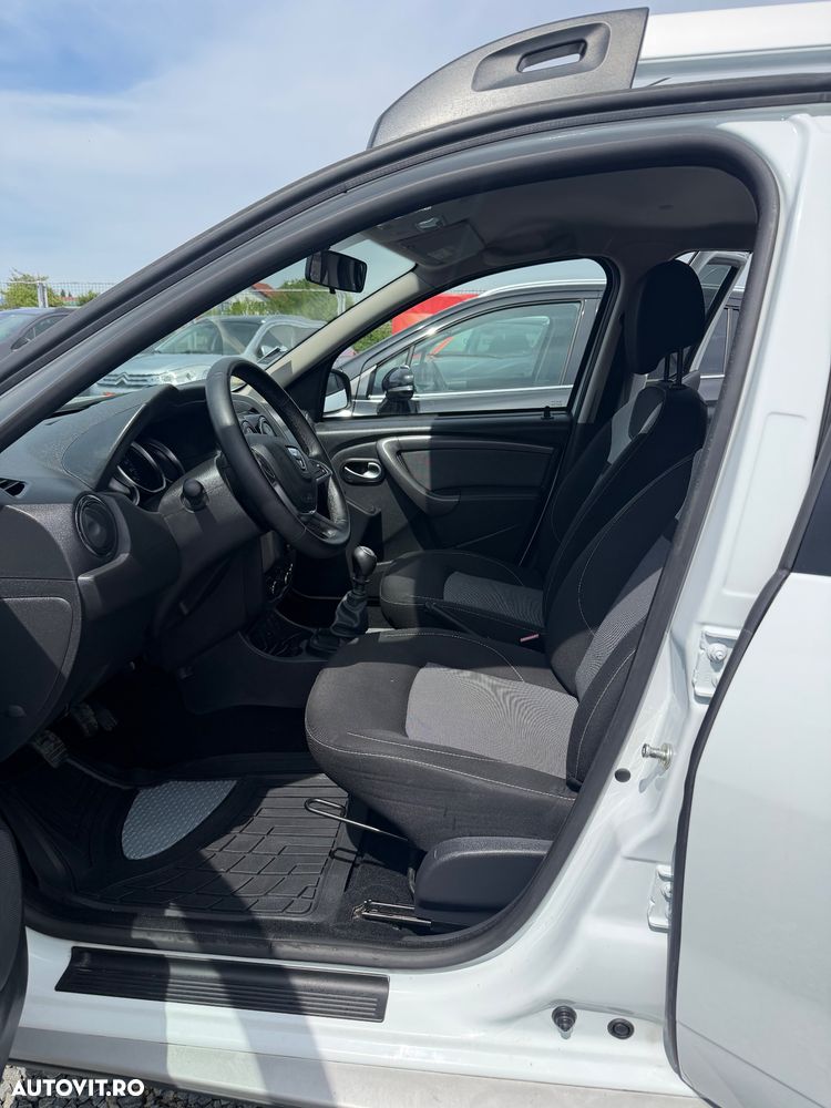 Dacia Duster dCi 110 FAP 4x2 Prestige - 11