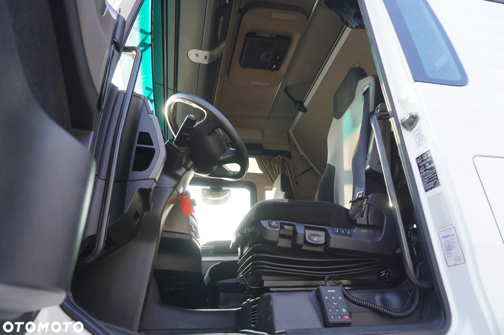 MAN TGX 35.580 E6 8x4/4 - rama do zabudowy 8,8m - 18