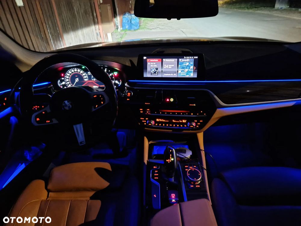 BMW Seria 5 520d Efficient Dynamics Edition Luxury Line - 25