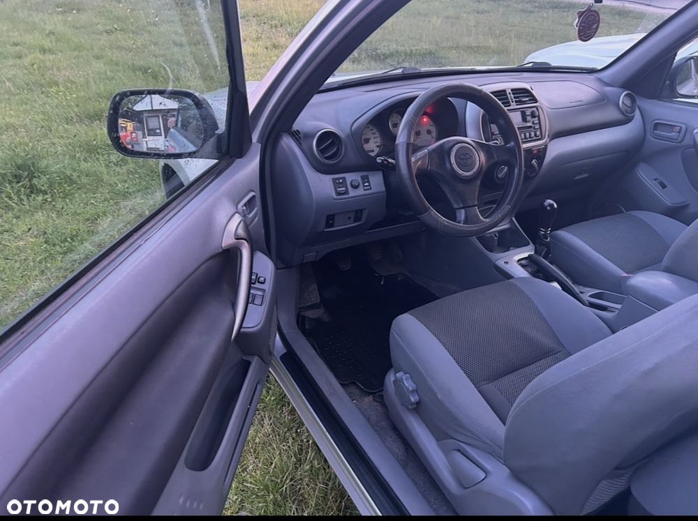 Toyota RAV4 2.0 VVT-i Luna - 6